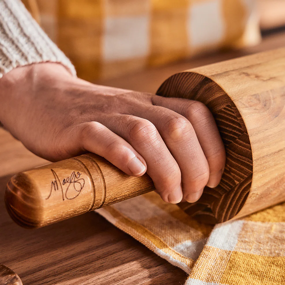 Baker's Ball Bearing Teak Rolling Pin - Image 6