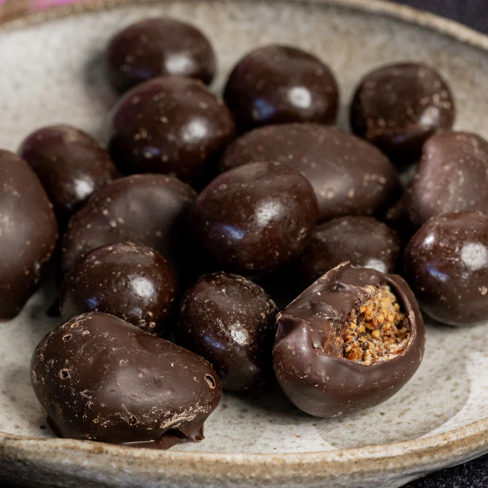 Dark Chocolate-Coated Fig & Ginger Mix - Image 4