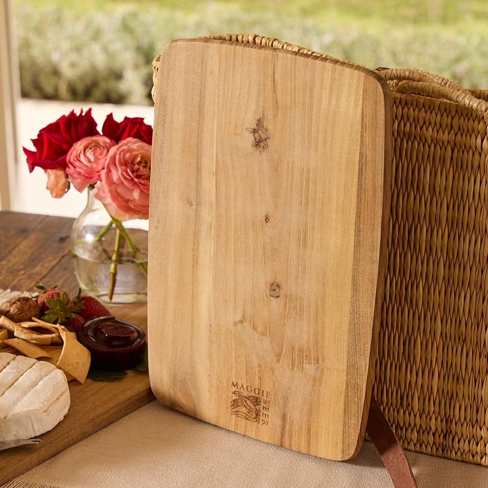 Large Gourmet Picnic Market Basket Hamper - Image 10