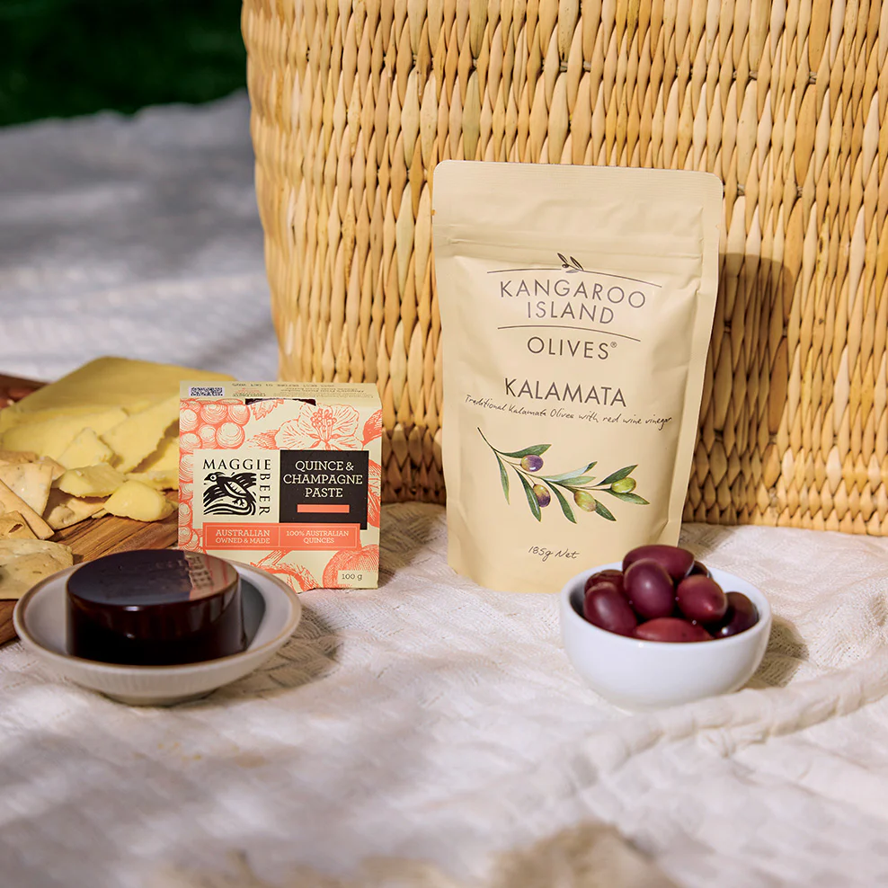 Large French Market Basket Gourmet Picnic Hamper with Chandon - Image 3