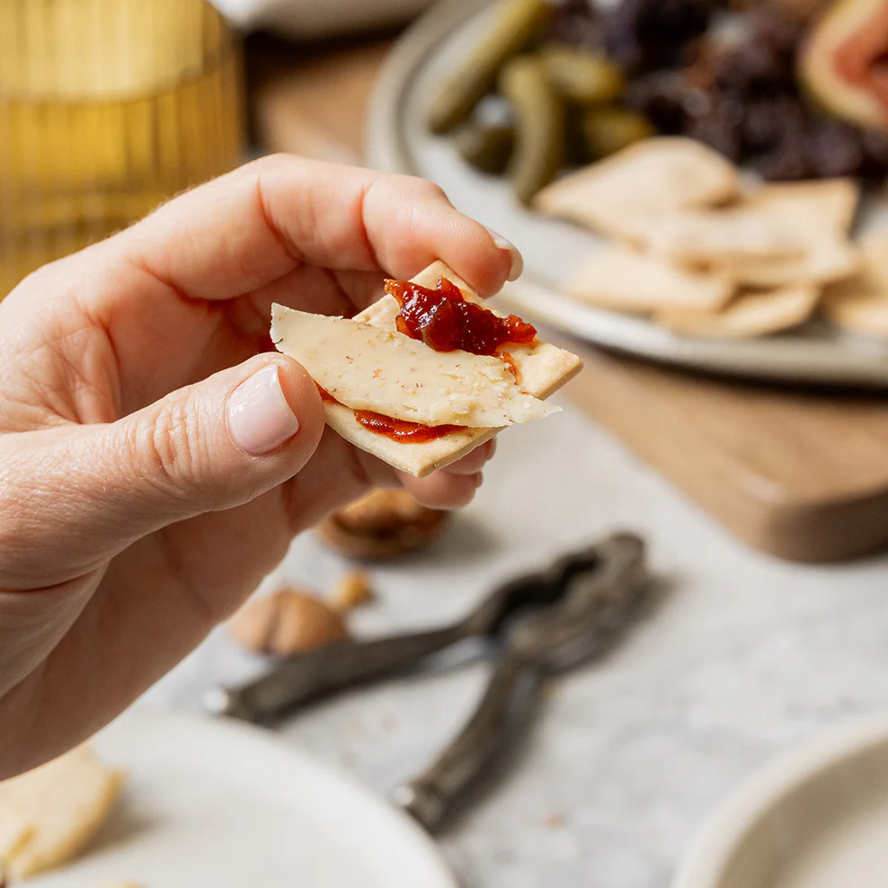 Peppercorn Crackers 130g - Image 2